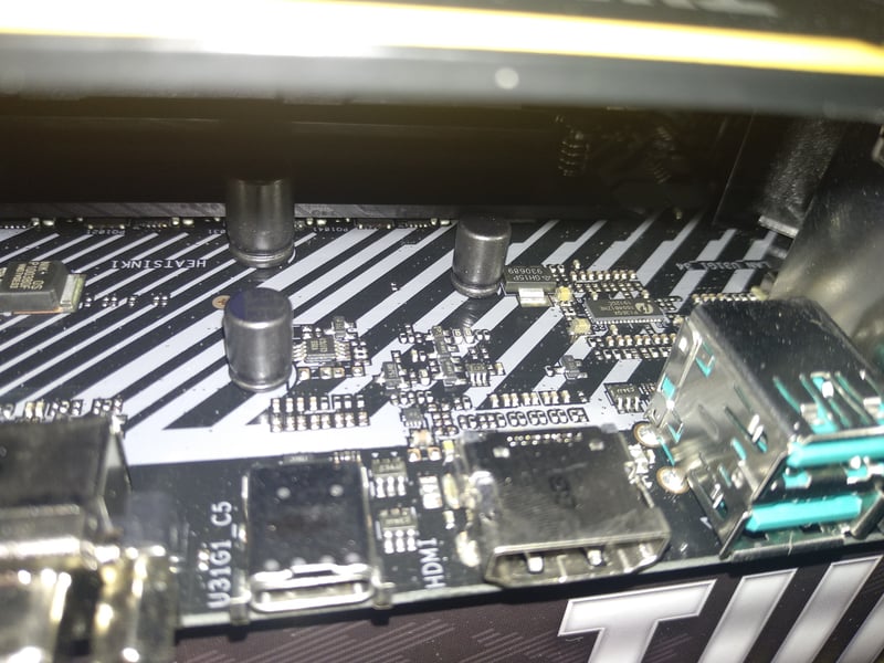 USB-C port on the ASUS TUF B450-Plus Gaming